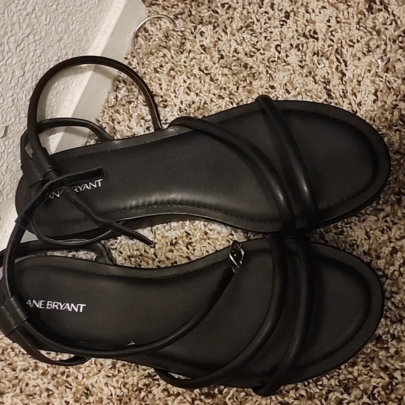 Wedges - Picture 2 of 3